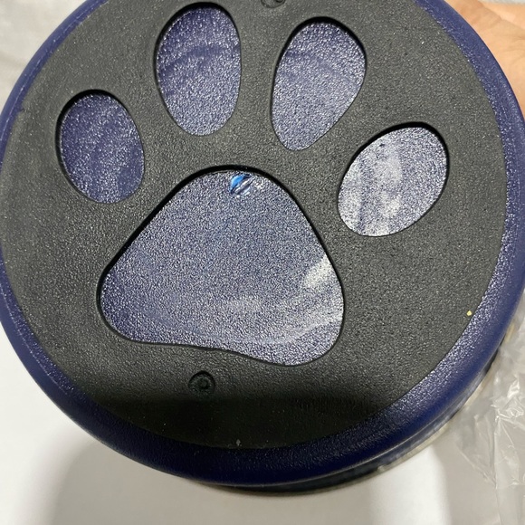 All Kinds of Pet Feeders - Picture 13 of 15